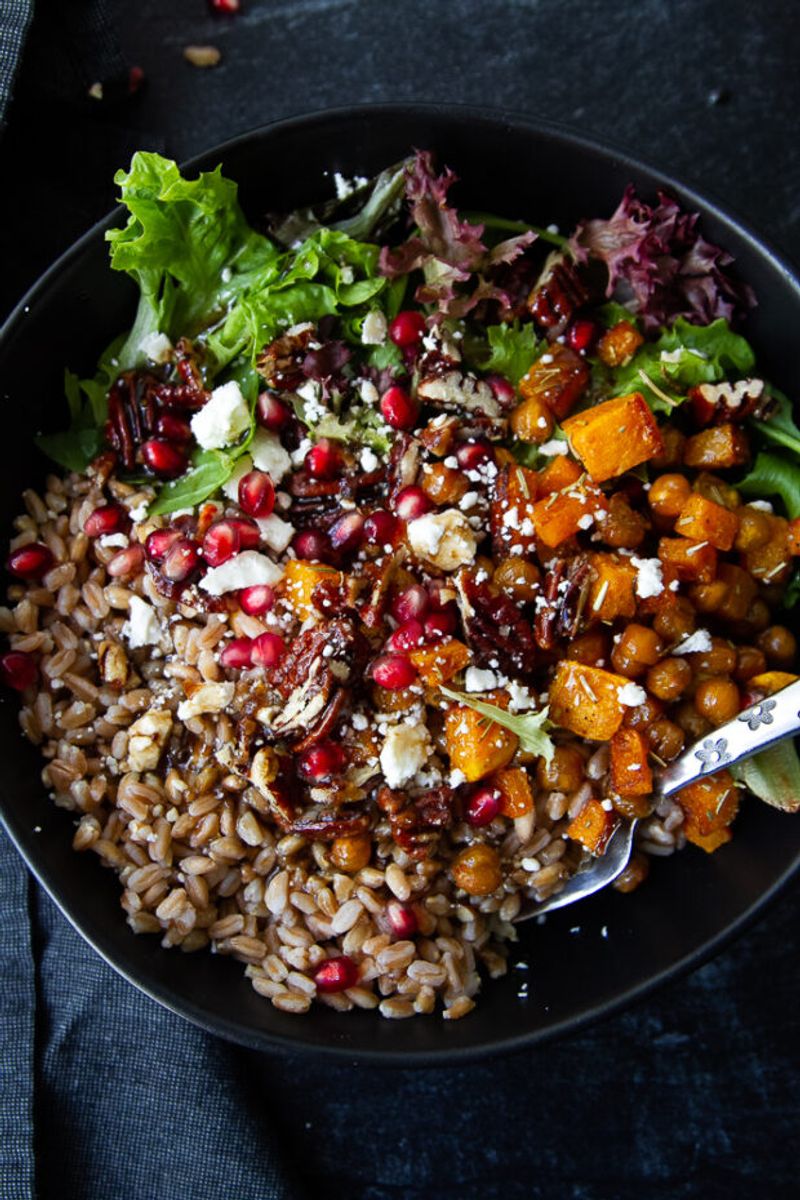 Harvest Grain Bowl with Roasted Vegetables