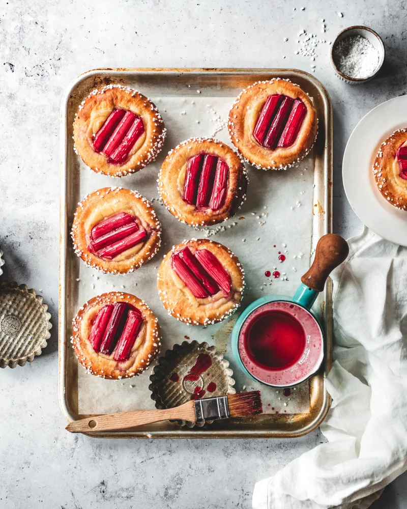 Rhubarb and Custard Tartlets