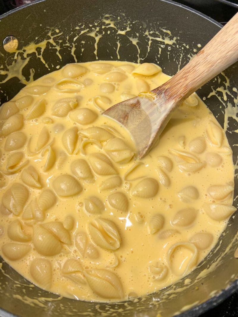 Velveeta Shells and Cheese