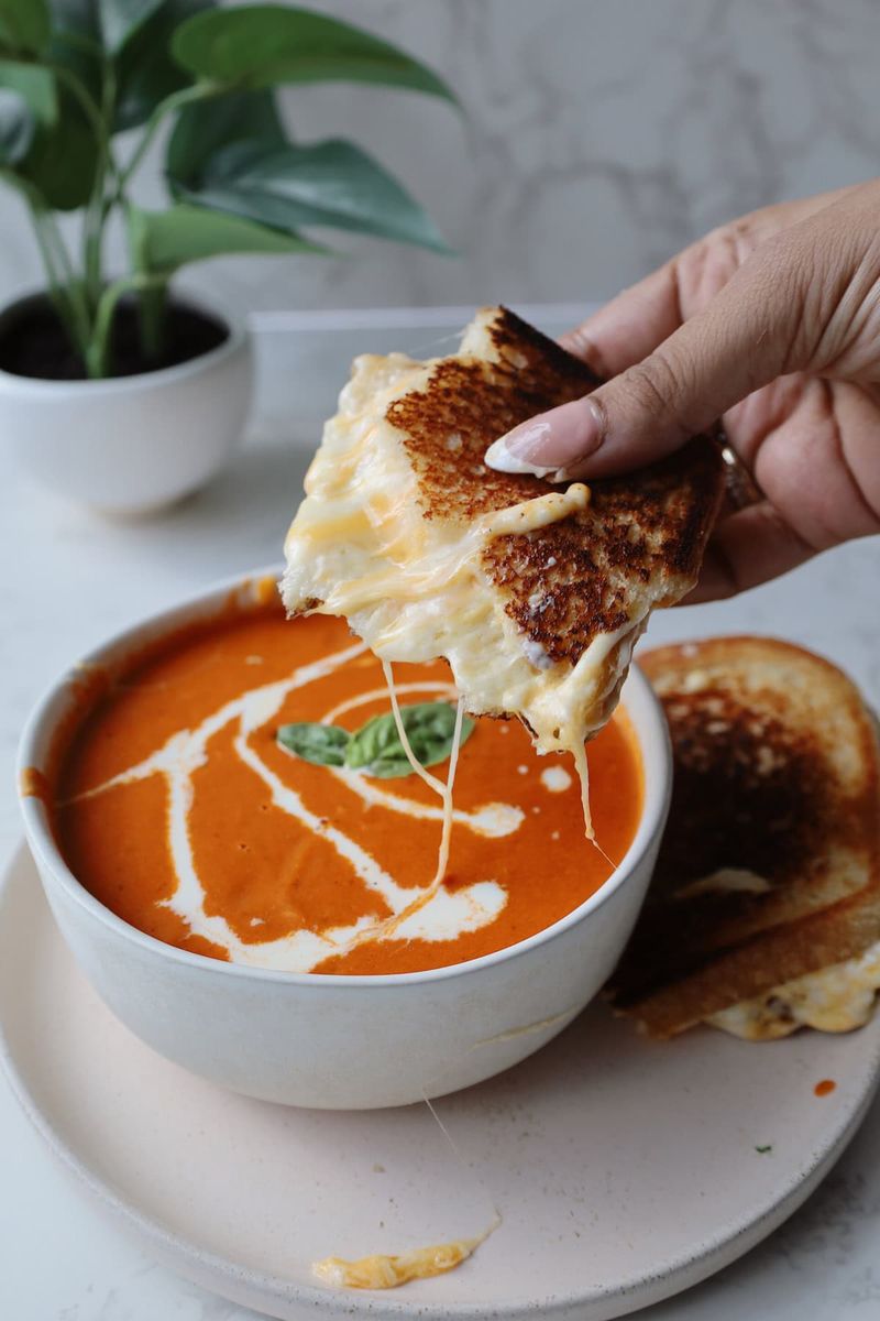 Tomato Basil Soup