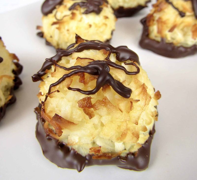 Keto Coconut Macaroons
