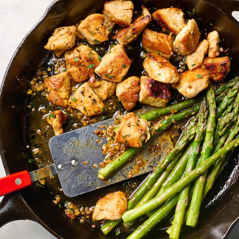 Grilled Chicken and Asparagus Bowl