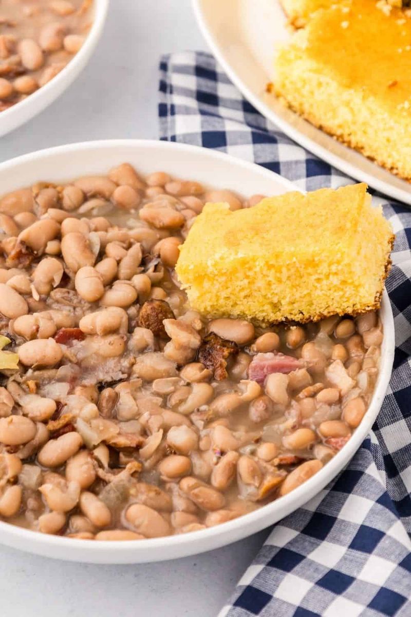 Pinto Beans and Cornbread