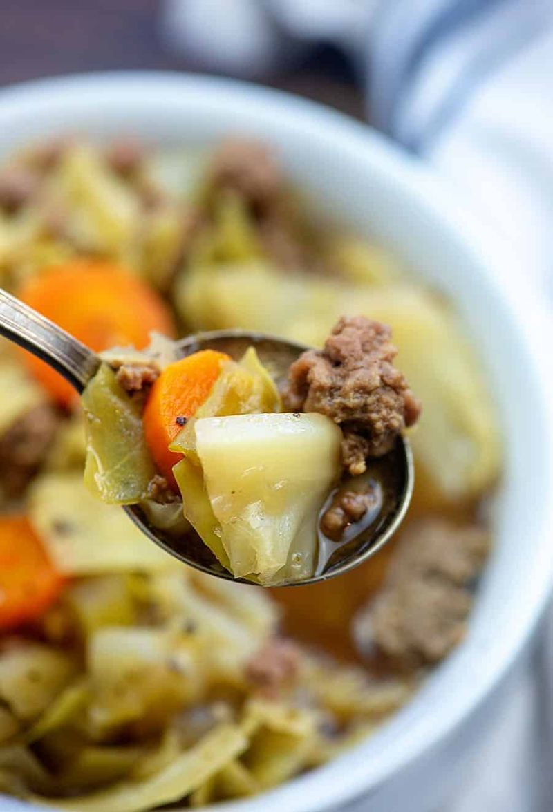 Slow Cooker Cabbage Beef Soup