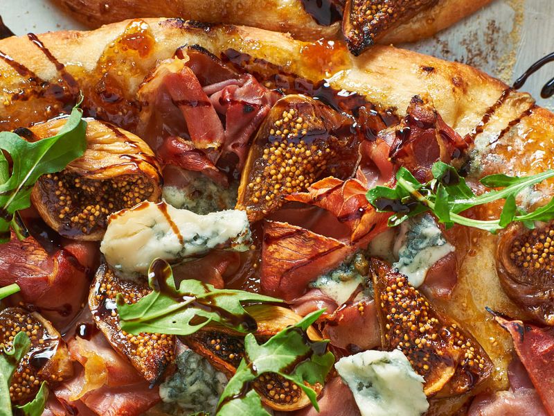 Fig and Prosciutto Flatbread
