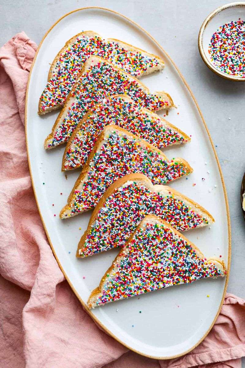 Fairy Bread for Breakfast