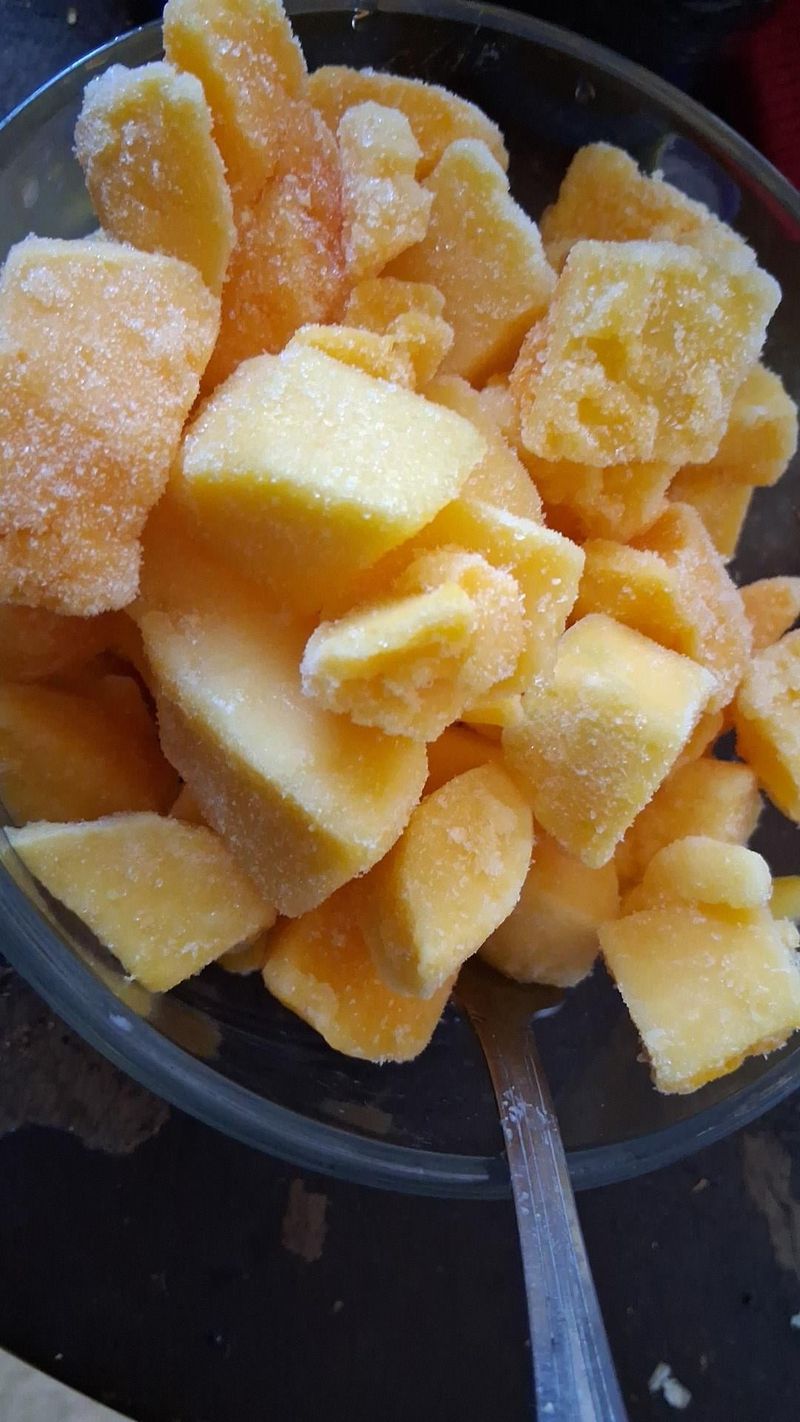 Frozen Mango Chunks