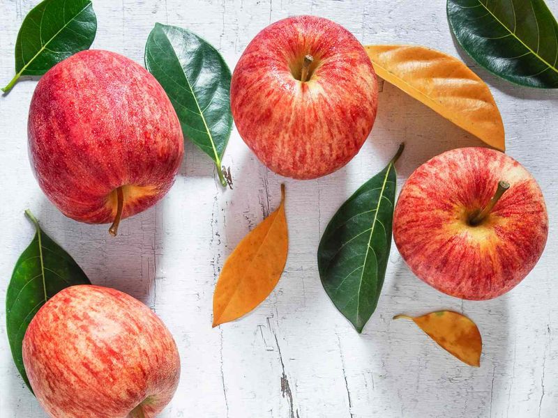 Apples