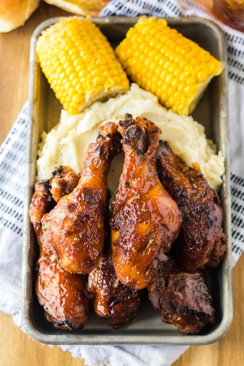 BBQ chicken Drumsticks With Corn On The Cob