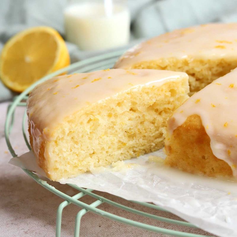 Greek Yogurt Lemon Cake