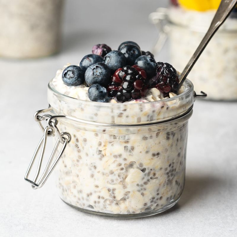 Overnight Oats with Almond Milk