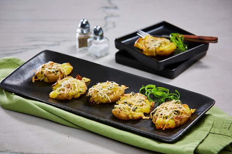 Crispy Smashed Potatoes with Garlic Butter