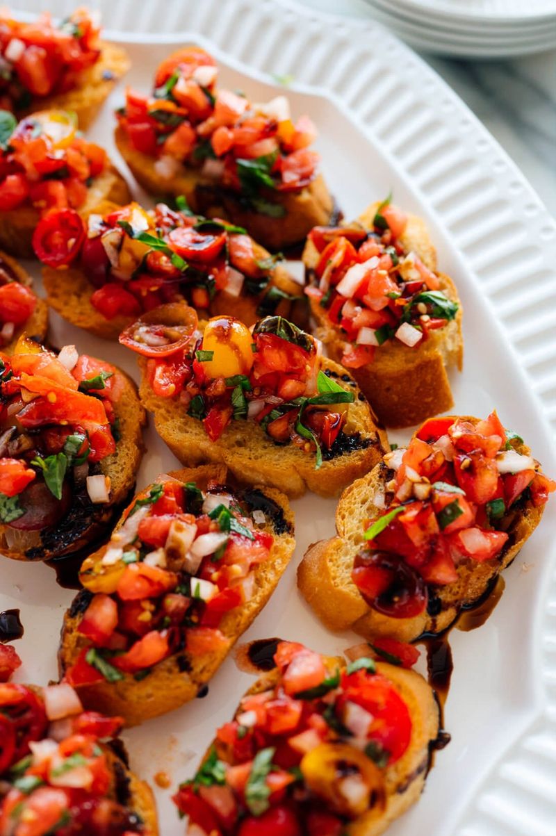 Bruschetta with Fresh Tomatoes and Basil