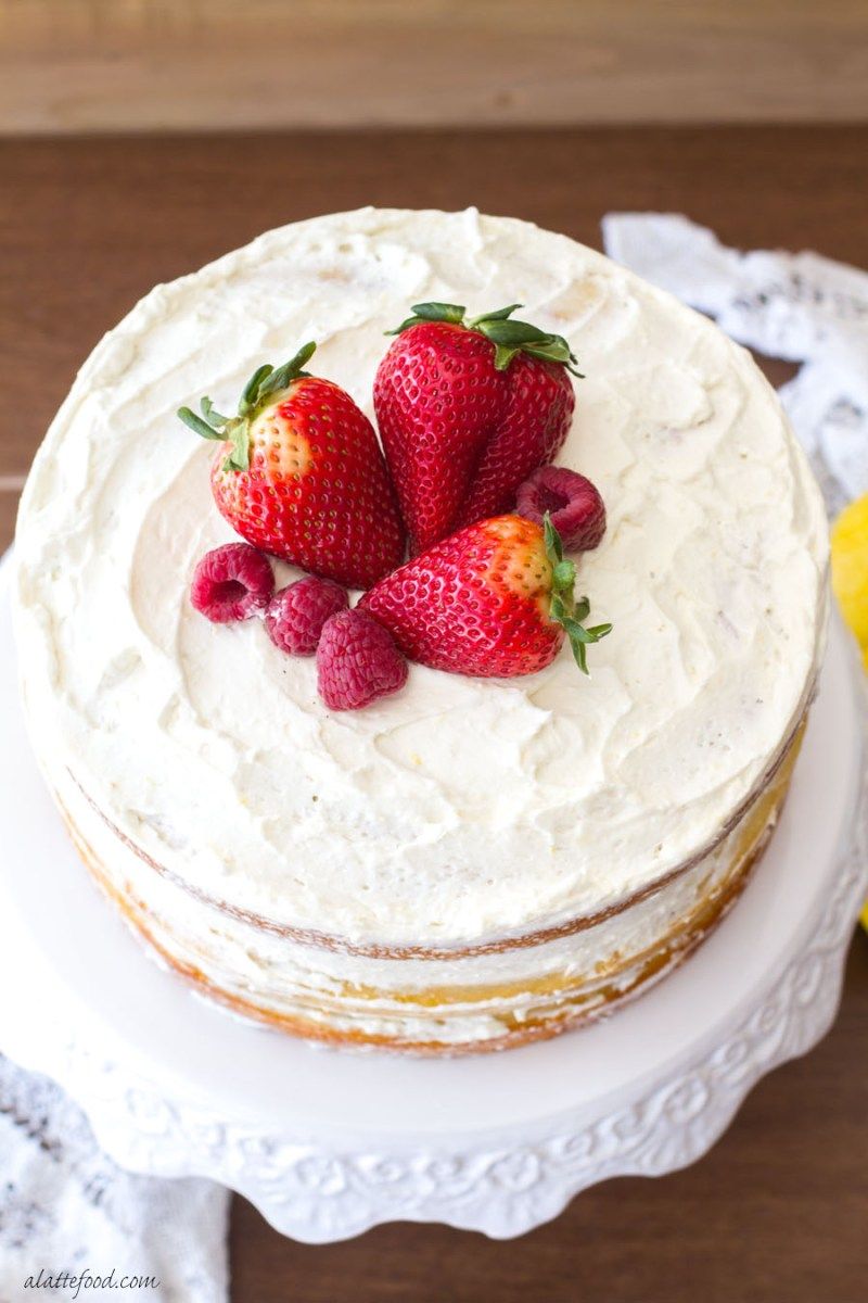 Single-Layer Naked Cake with Fresh Berries