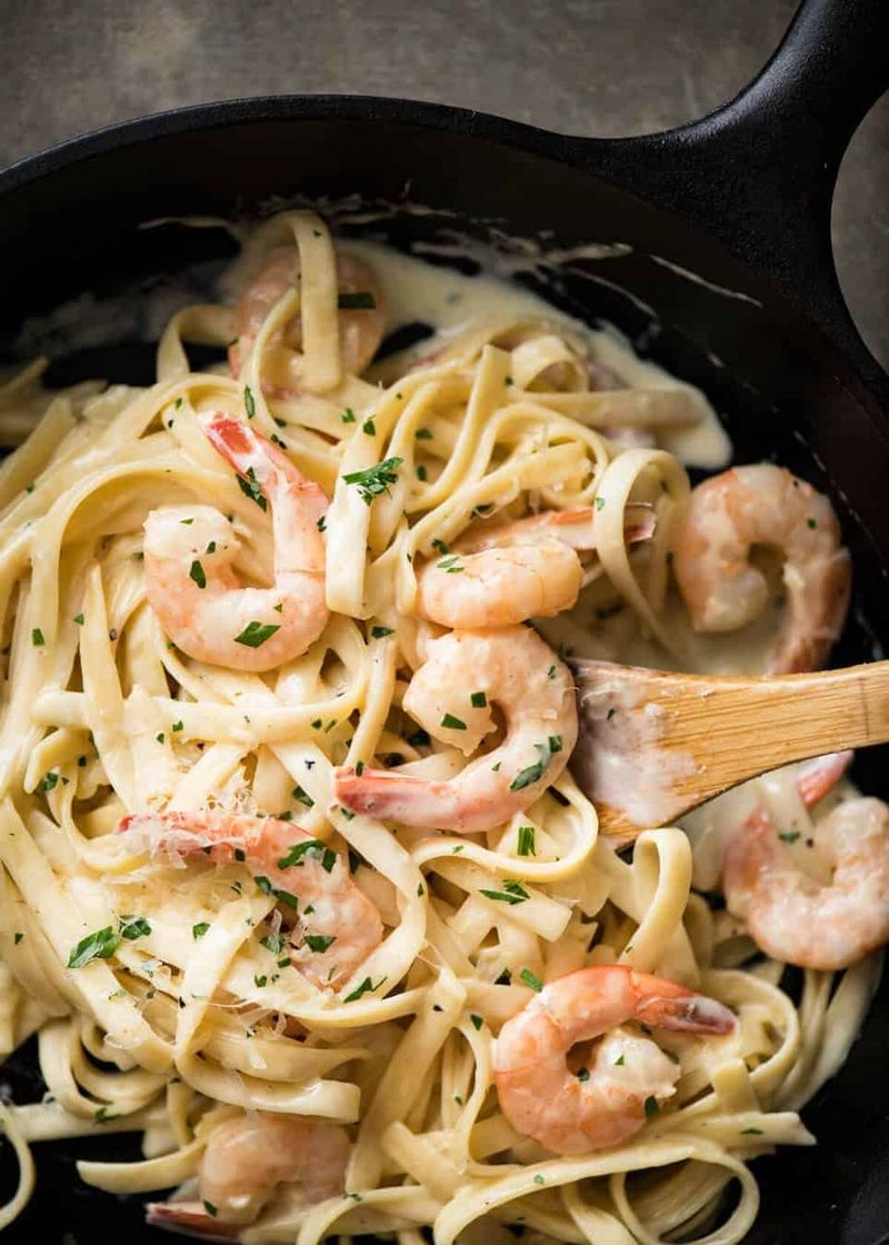 Creamy Garlic Butter Shrimp Pasta
