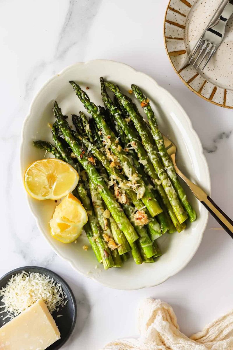 Garlic Butter Roasted Asparagus
