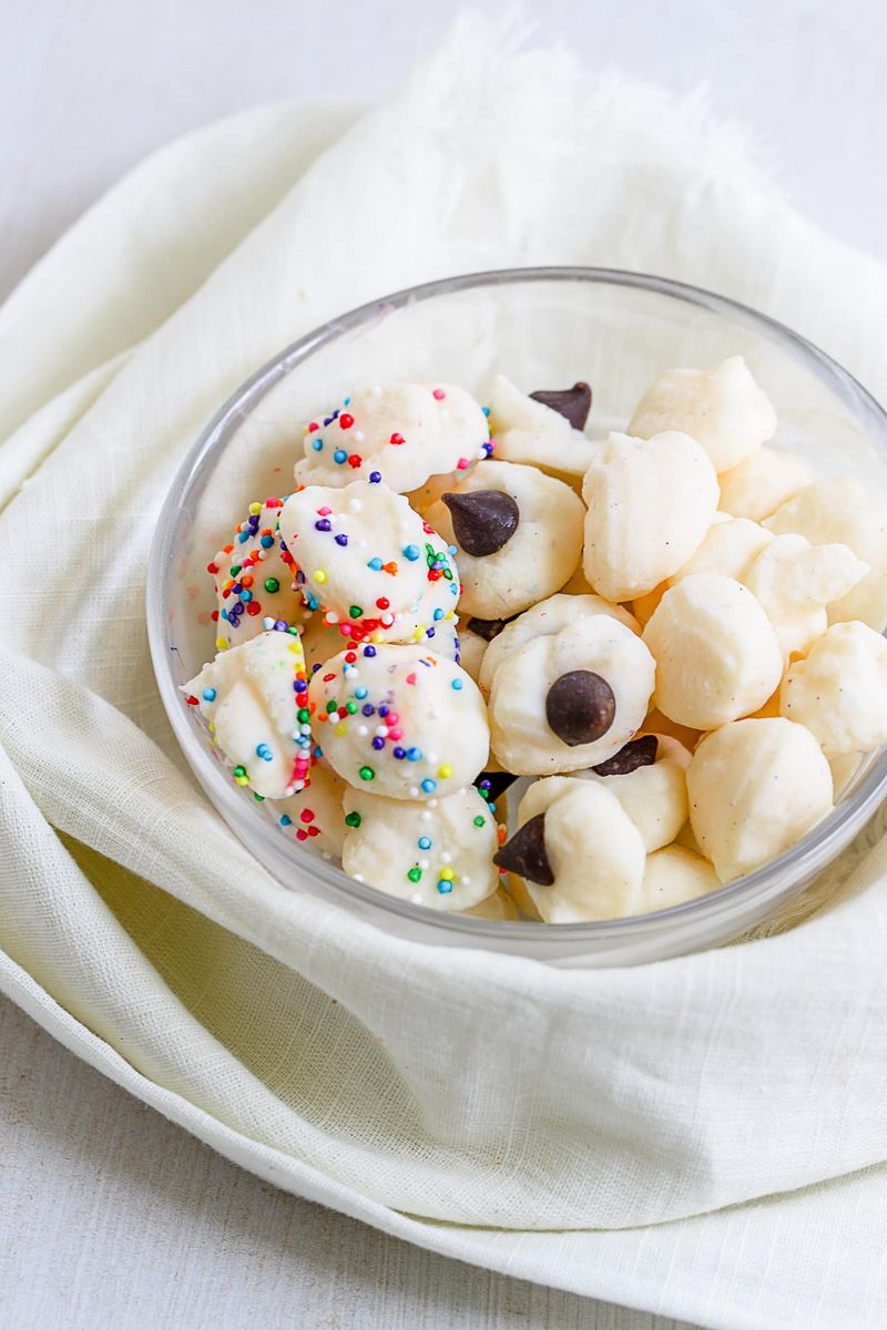 Frozen Yogurt Bites