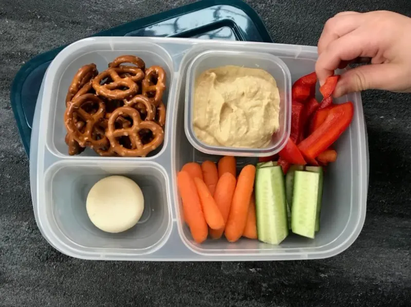Baby Carrots And Hummus