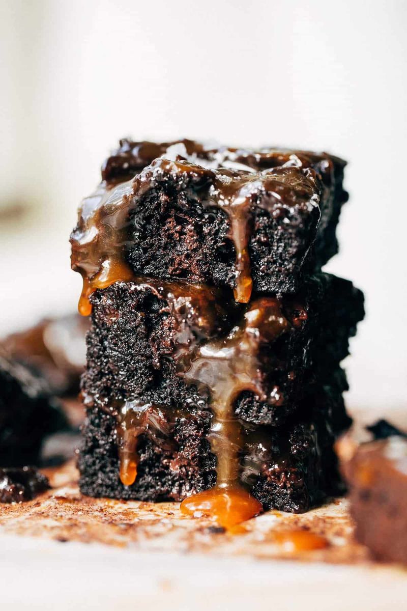 Vegan Salted Caramel Brownies