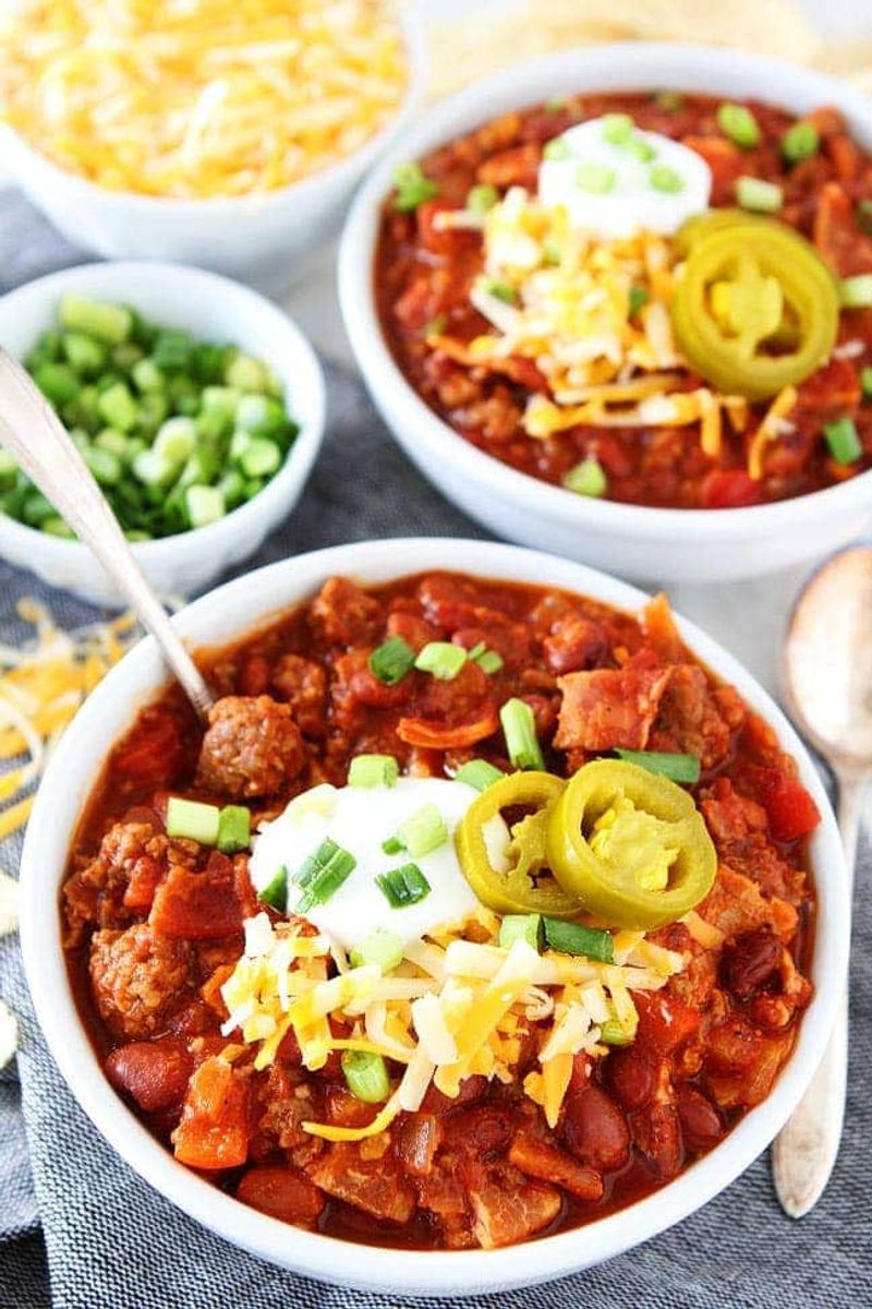 Bacon-Topped Chili