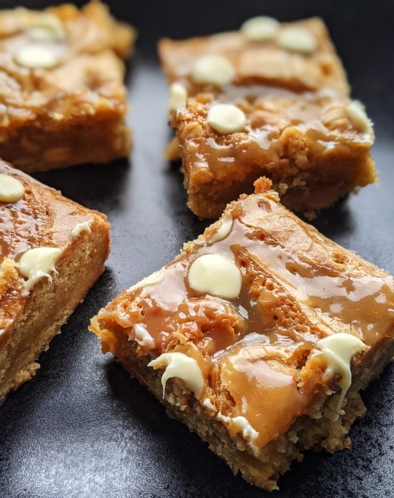 Caramel Shortbread Blondies