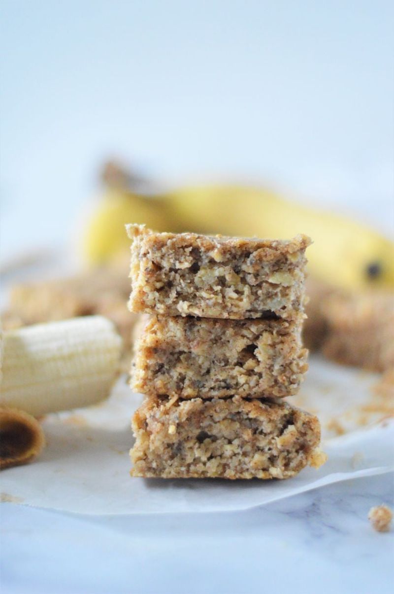 Banana Bread Energy Bars