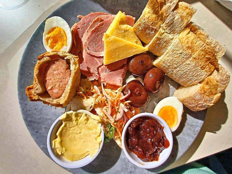 Ploughman's Lunch