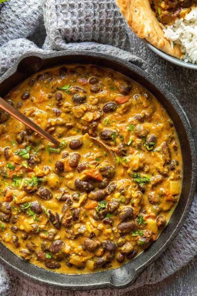Black Bean Curry