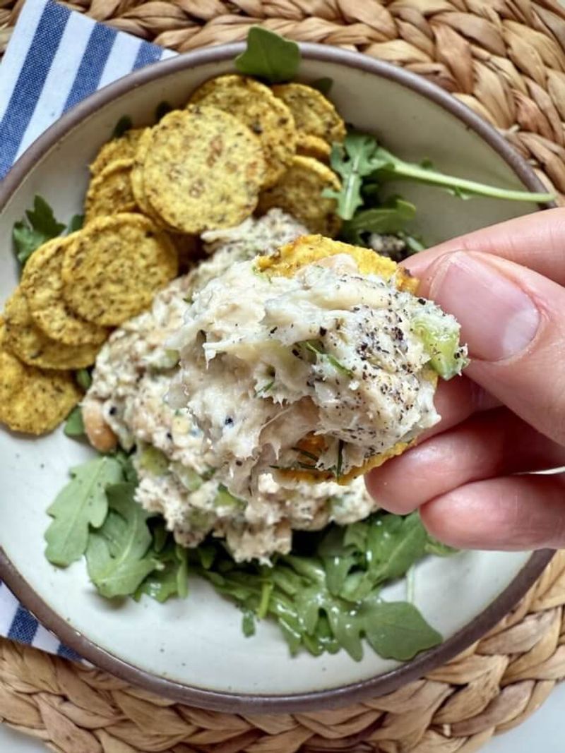 Tuna Salad Crackers