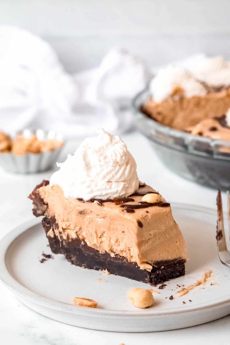 Velvety Peanut Butter Pie