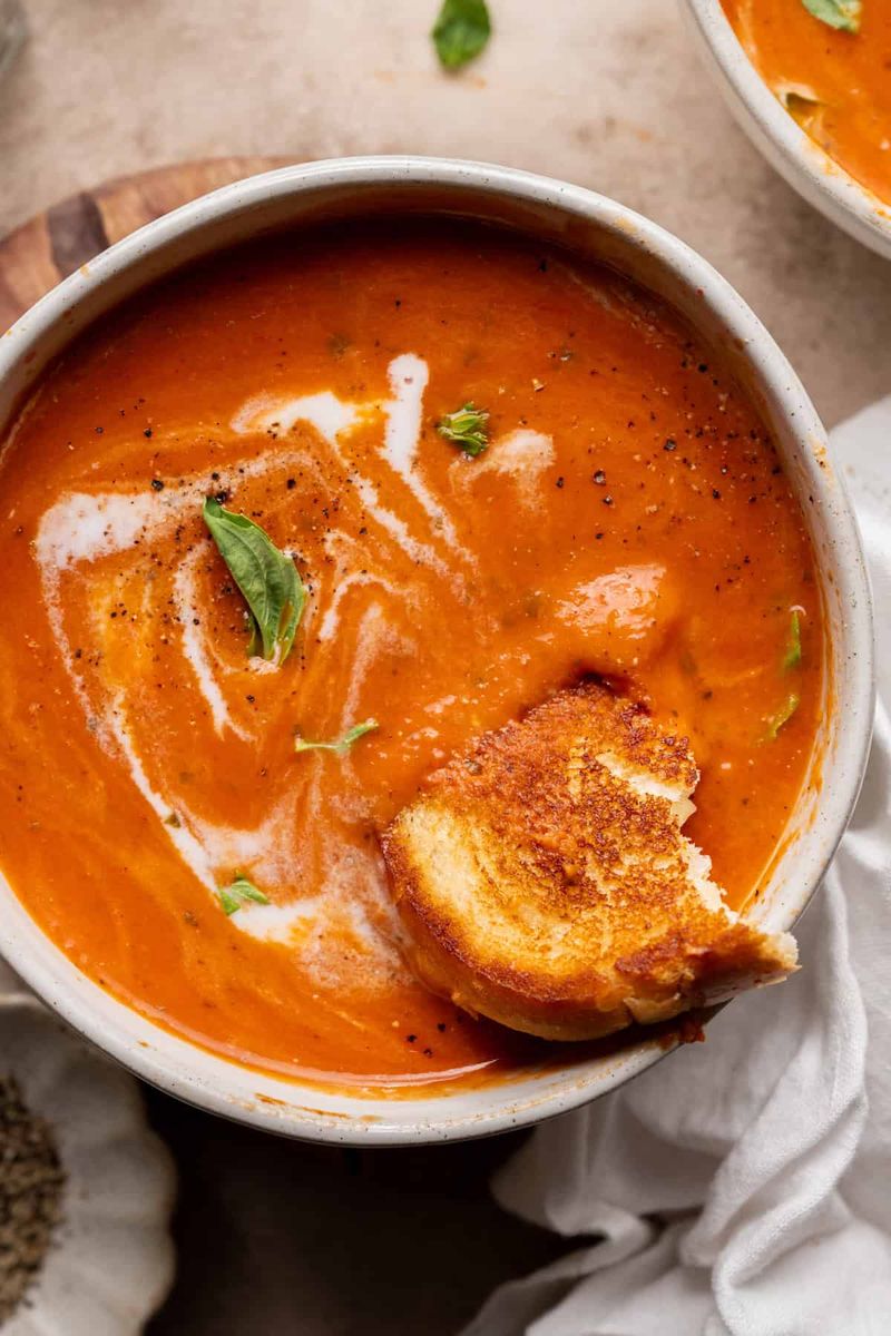 Dairy-Free Tomato Bisque