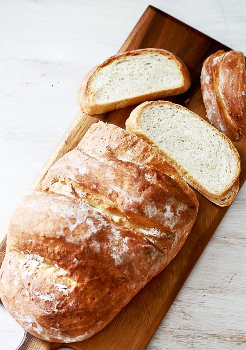 Bloomer Bread with Chutney