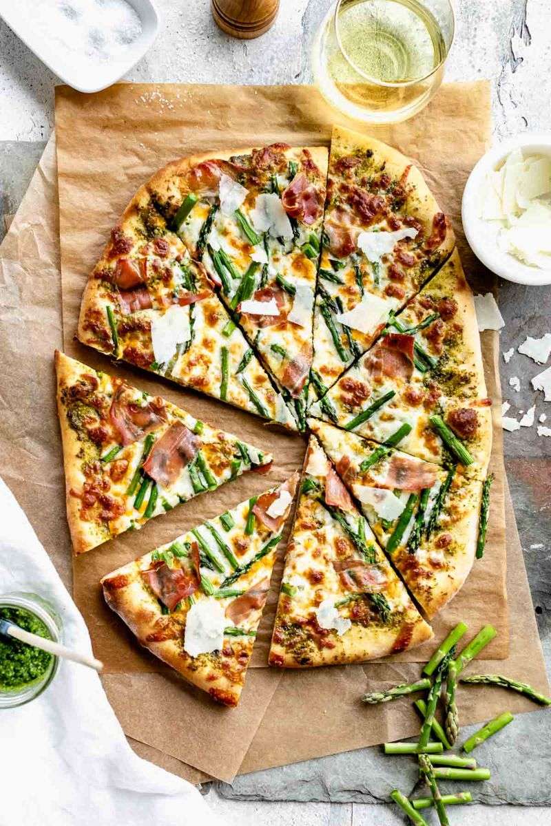Chicken And Asparagus Flatbread Pizza