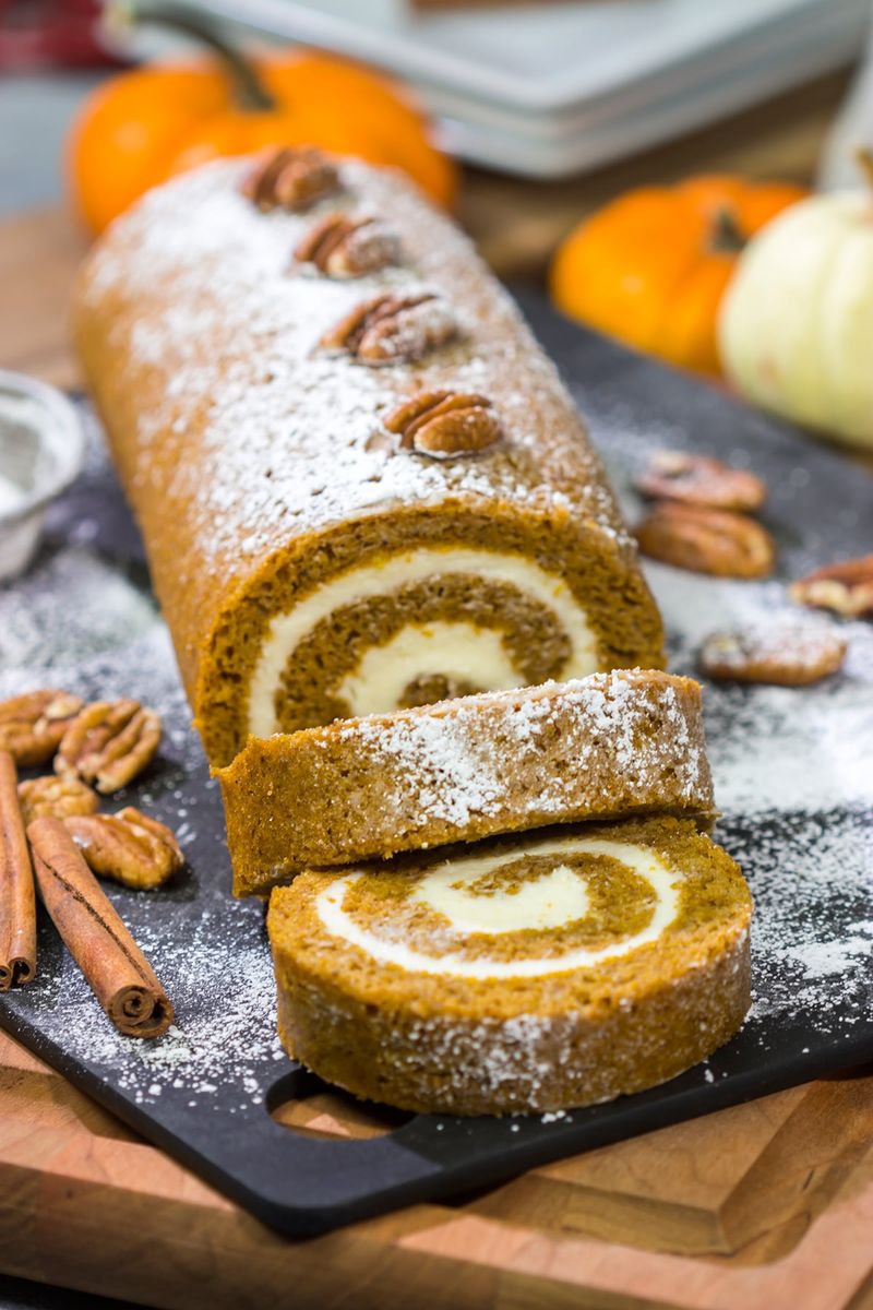 Pumpkin Spice Cake Roll