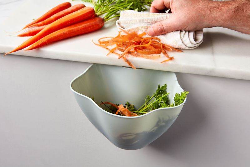 Set Up Your Garbage Bowl Within Reach