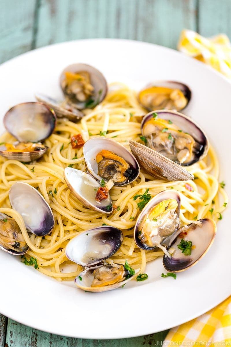 Spaghetti with Clam Sauce