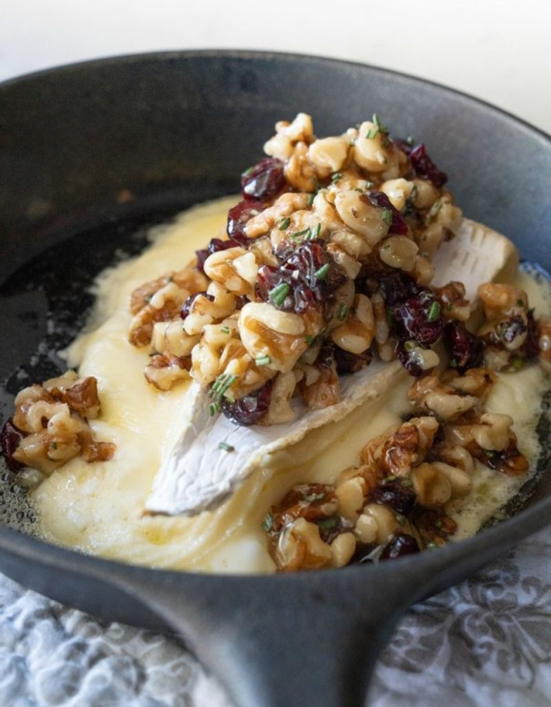 Baked Brie with Honey and Walnuts