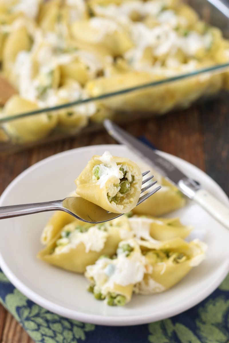 Pea And Ricotta Stuffed Pasta Shells