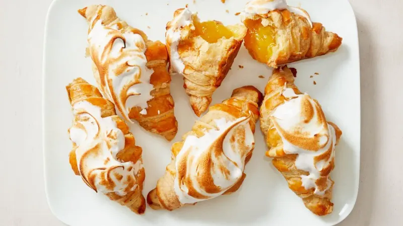 Lemon Curd Croissants