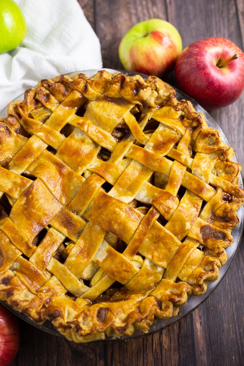 Old-Fashioned Apple Pie