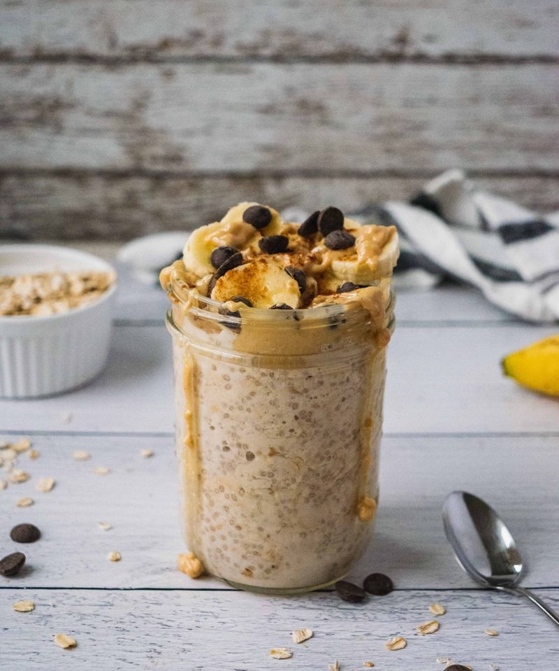 Overnight Oats with Peanut Butter and Banana