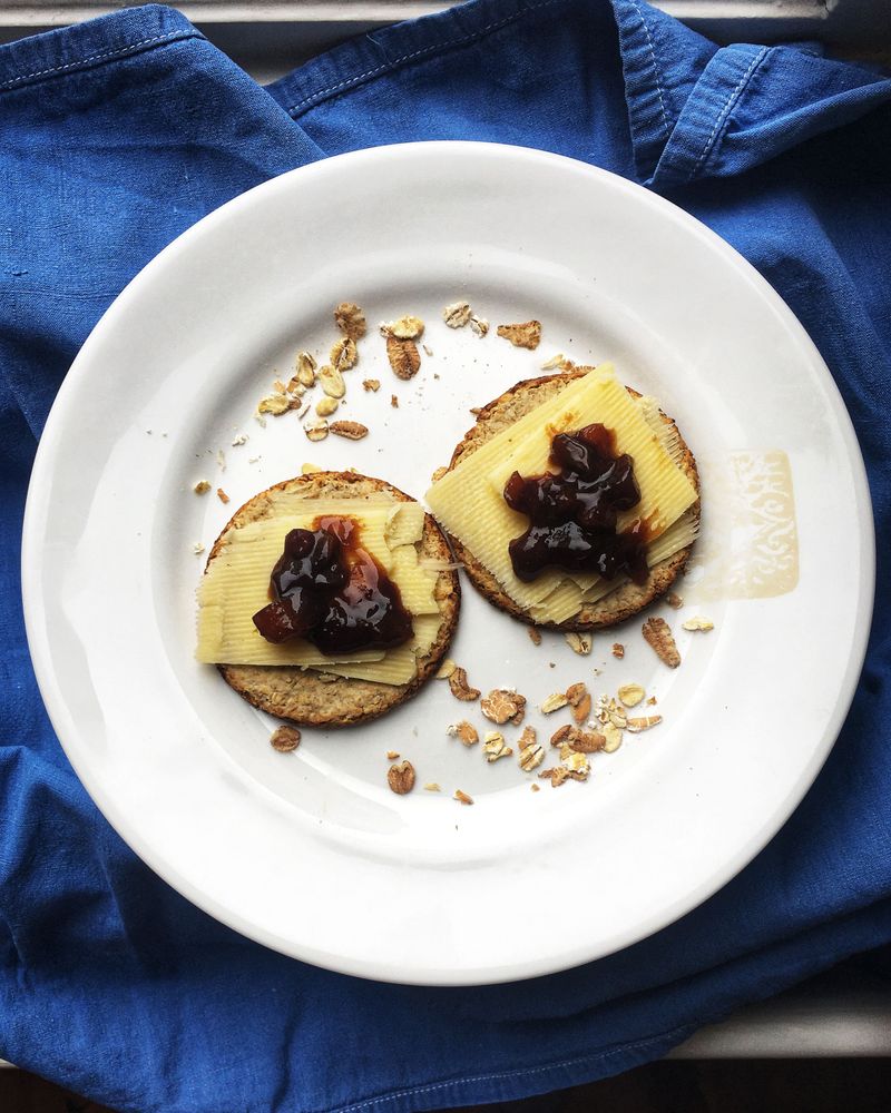 Oatcakes with Cheese and Marmalade