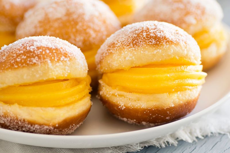 Bola de Berlim (Portuguese Berliner Doughnut)