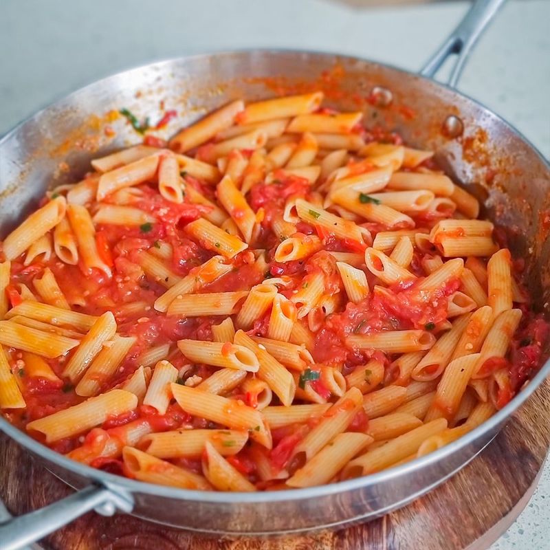 Match Your Pasta Shape to Your Sauce