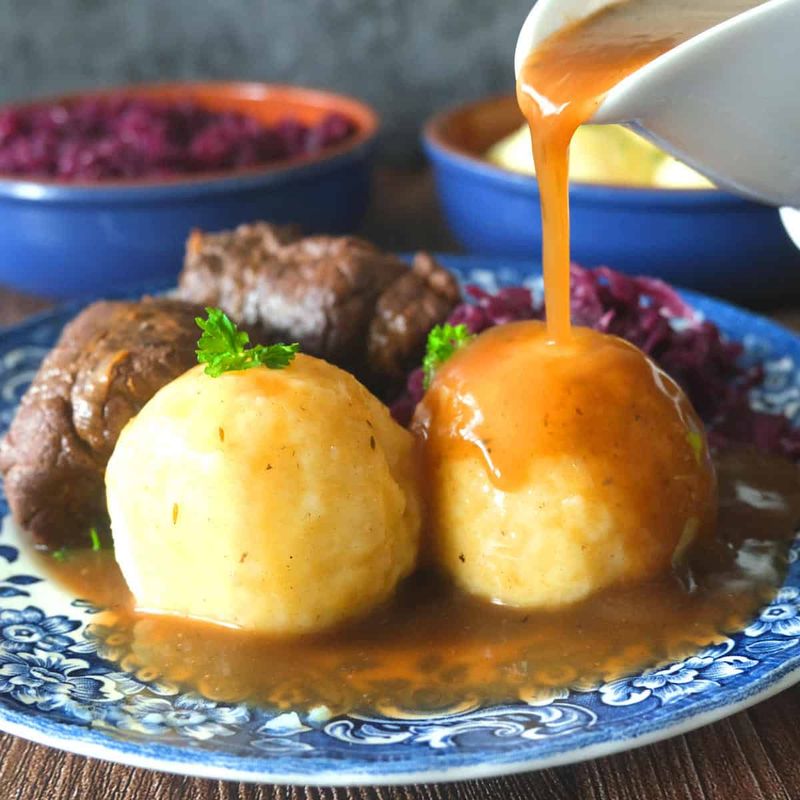 Kartoffelklosse (Potato Dumplings)