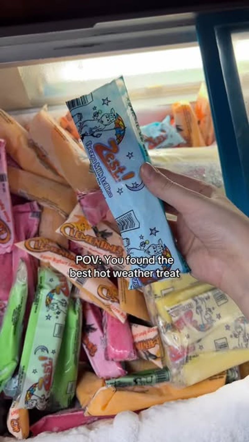 Frosties Ice Poles