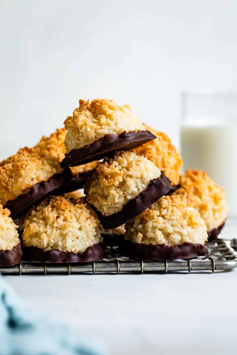 Gluten-Free Coconut Macaroons