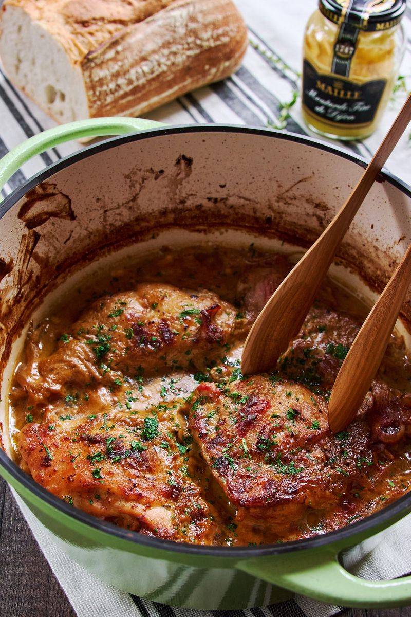 Poulet a la Moutarde (Mustard-Braised Chicken)