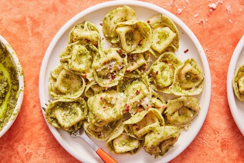 Pesto Tortellini