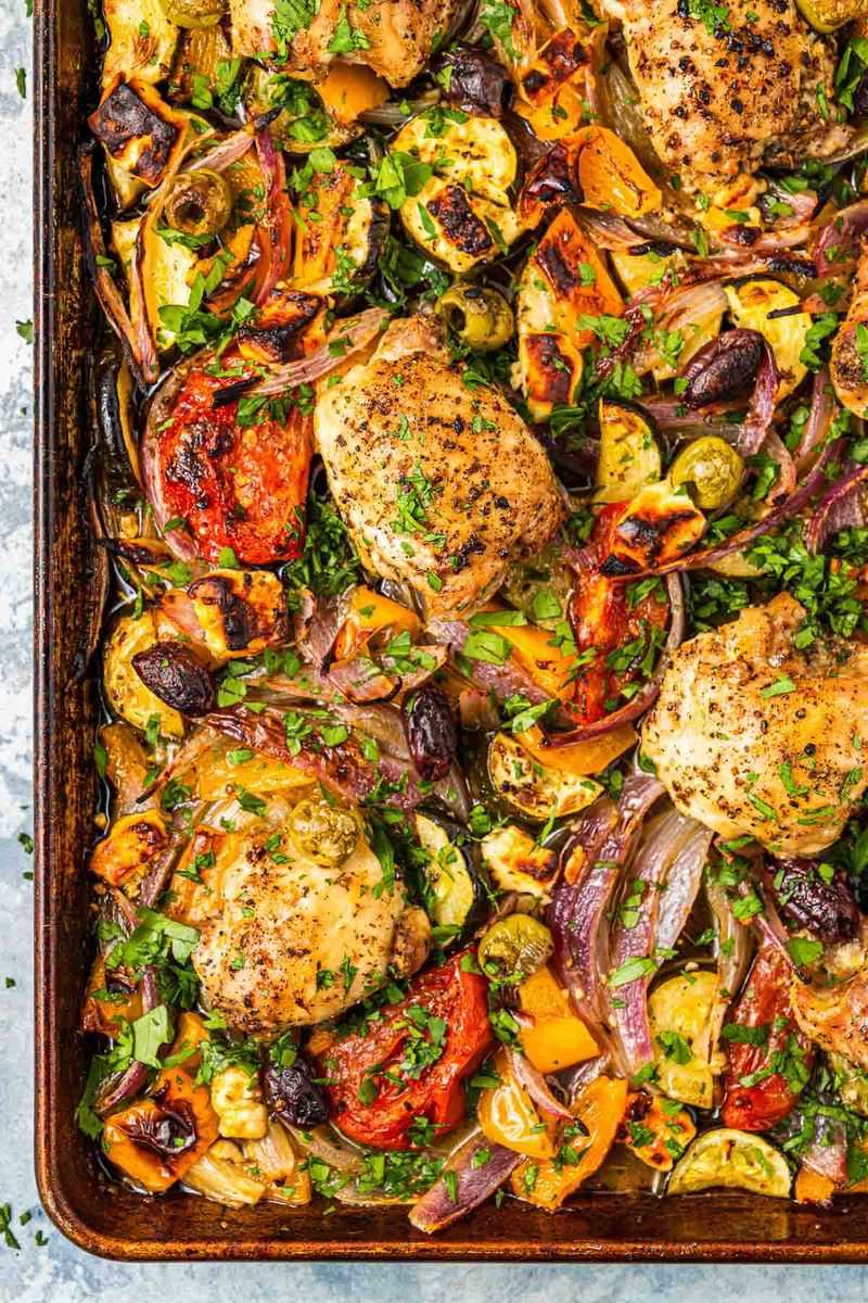 One-Pan Greek Chicken With Roasted Vegetables